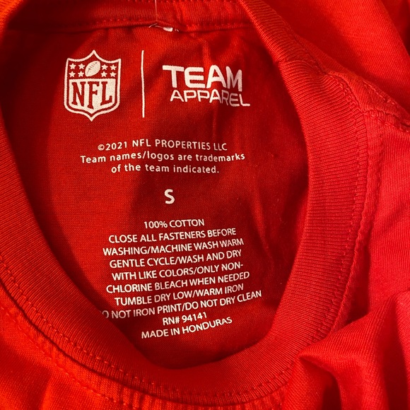 Kansas City Chiefs Tee - Picture 3 of 5